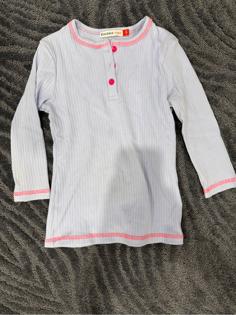 Girls lavender long sleeve t shirt with pink trims and buttons